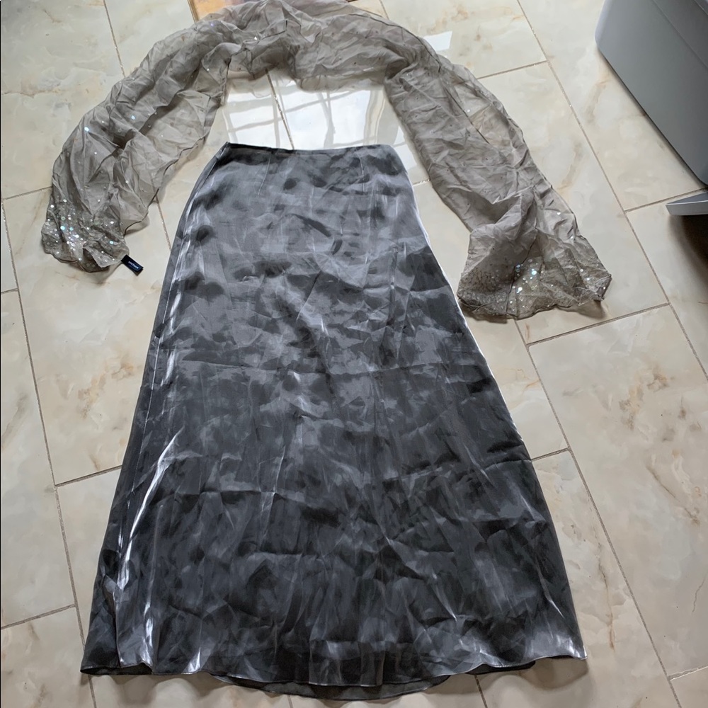 Beautiful tulle skirt and cover